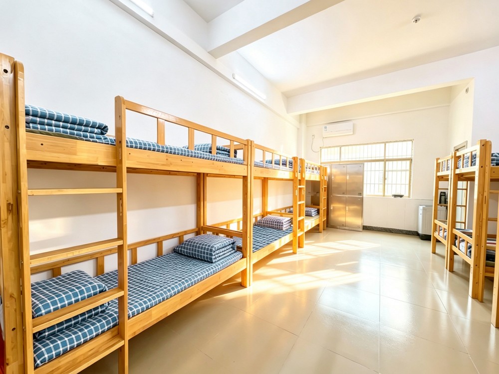 张家口孩子厌学不读书管教学校联系电话