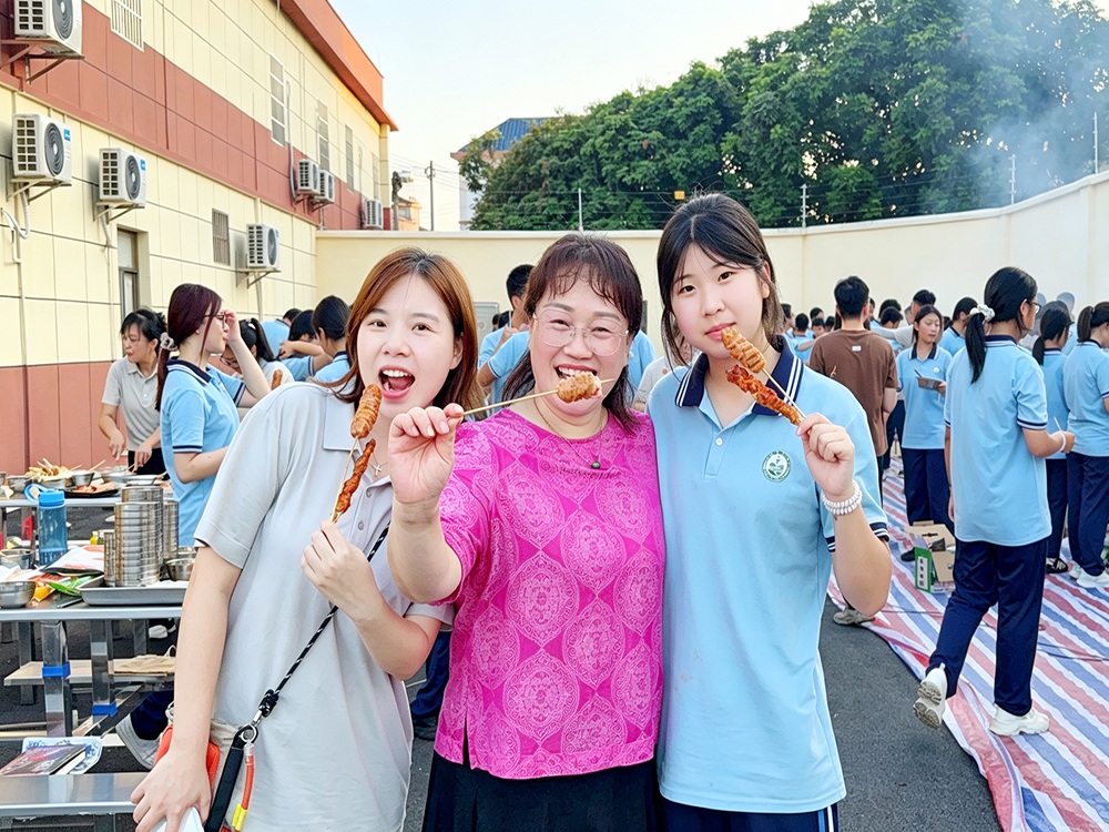 张家口正规叛逆小孩全封闭寄宿学校怎么联系